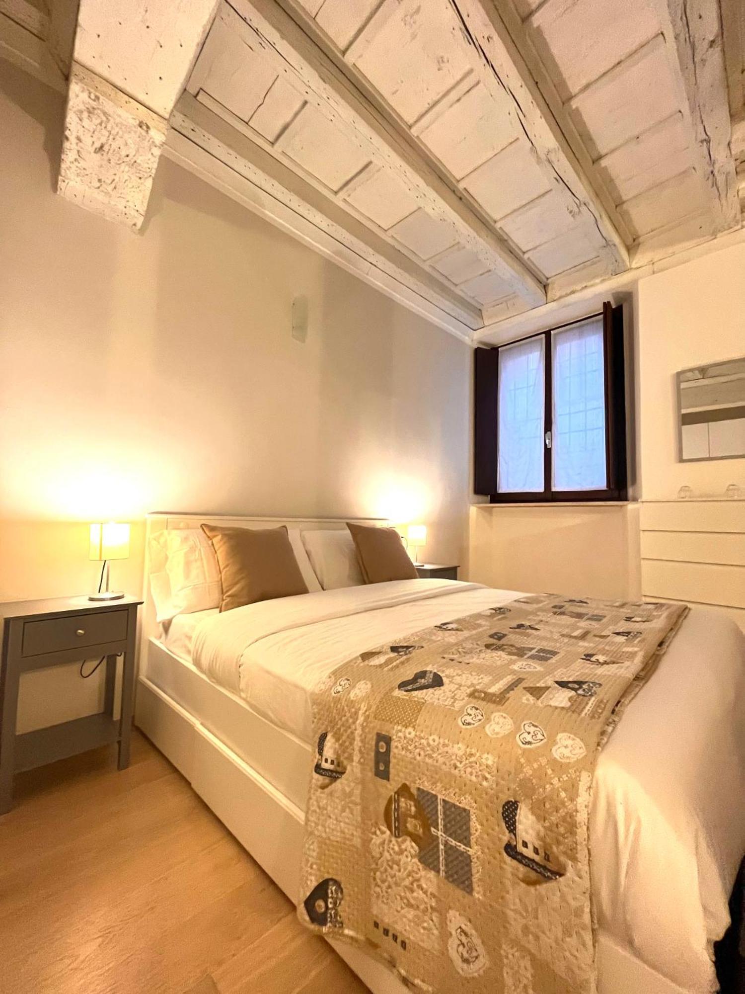 Residenza Serena Suite-Centro Storico Мантуя Экстерьер фото